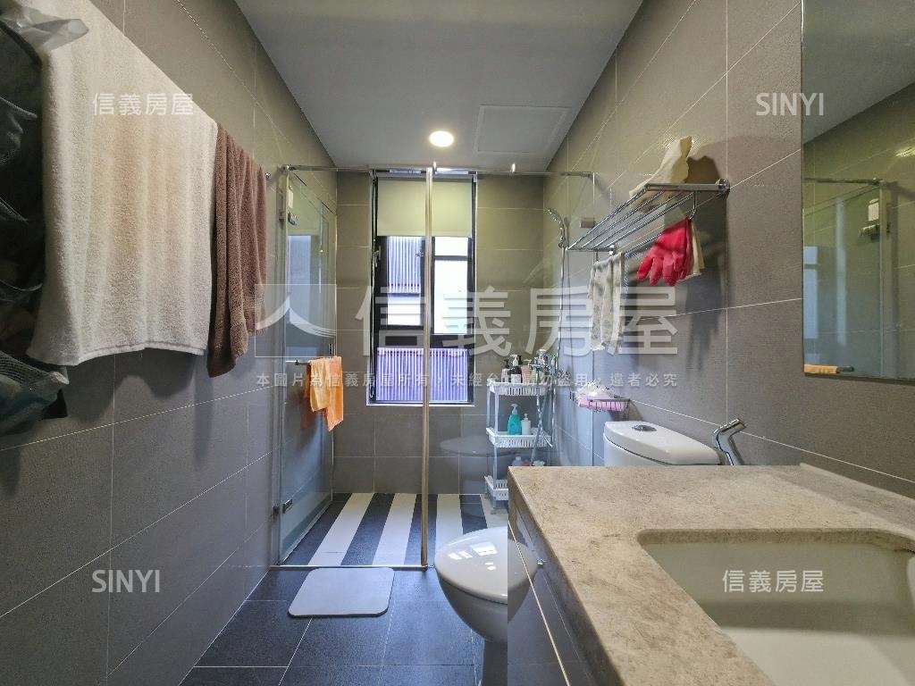 竹南原美建設大心雙車透天房屋室內格局與周邊環境