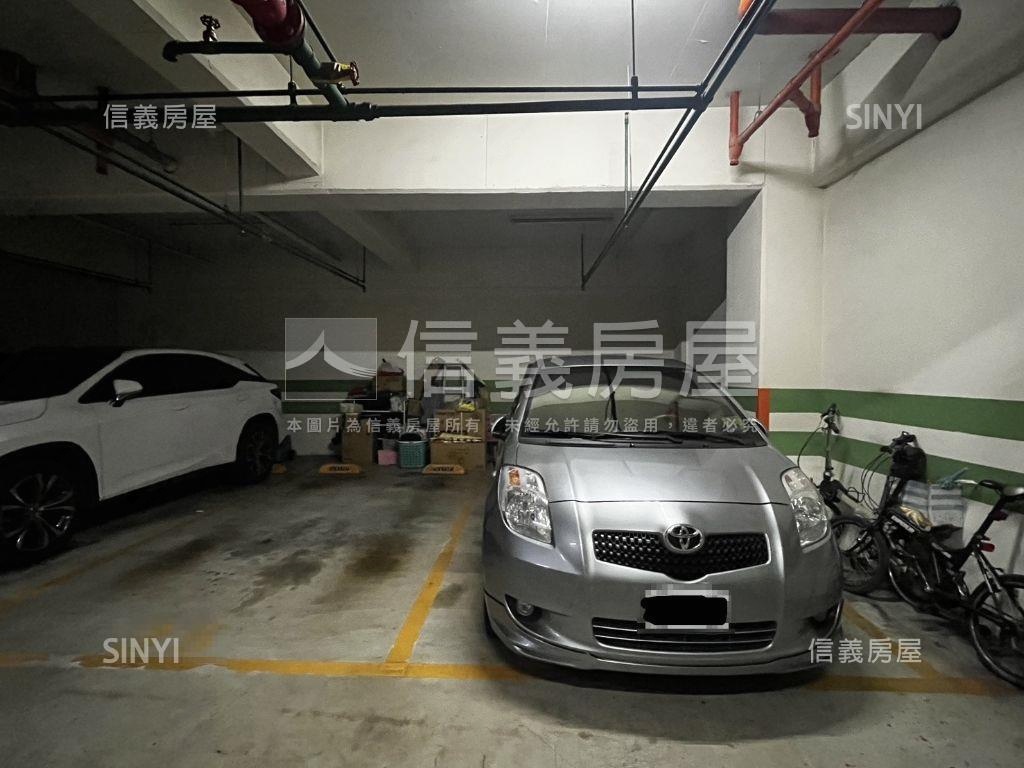 專任知森堂三房坡平車位房屋室內格局與周邊環境