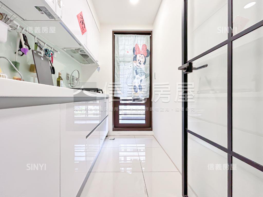 香榭帝寶｜精美兩房車位房屋室內格局與周邊環境