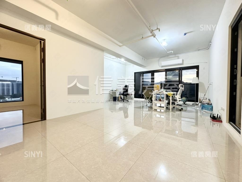 美術海山景二房二衛平車房屋室內格局與周邊環境