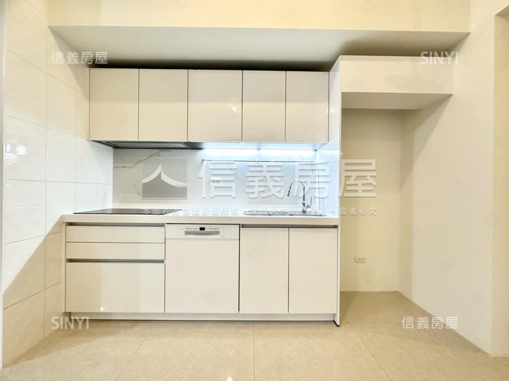 美術海山景二房二衛平車房屋室內格局與周邊環境