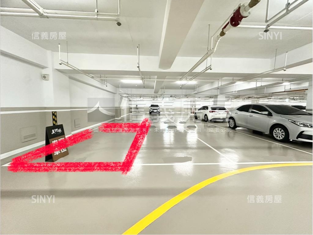 美術海山景二房二衛平車房屋室內格局與周邊環境