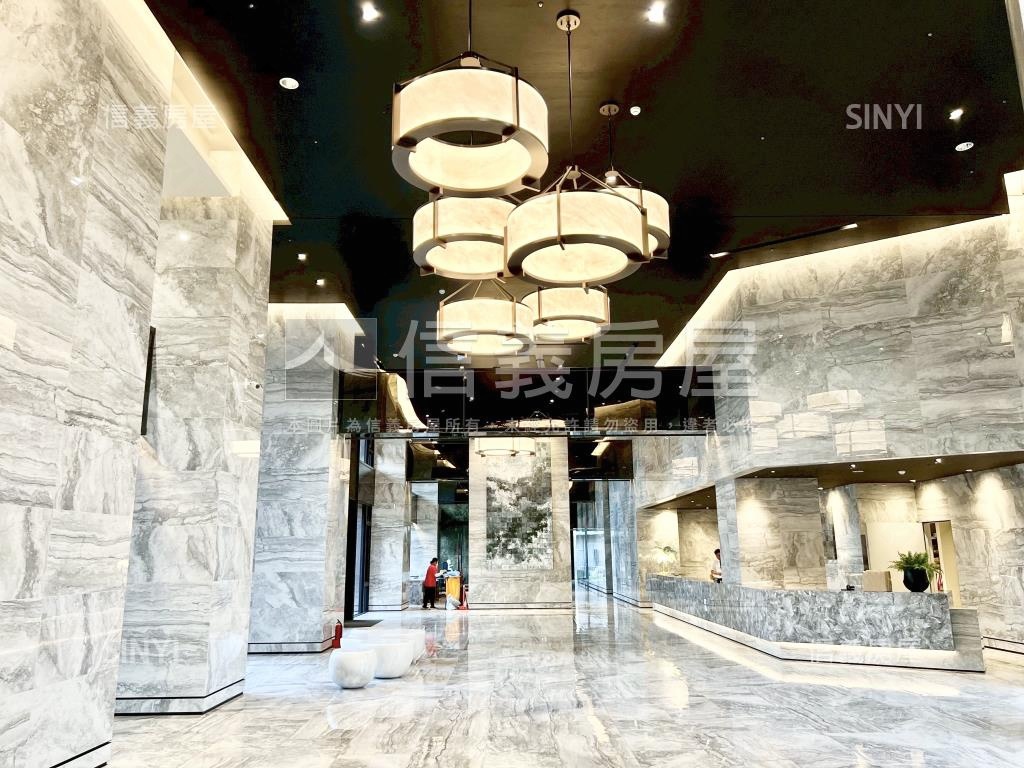 美術海山景二房二衛平車房屋室內格局與周邊環境