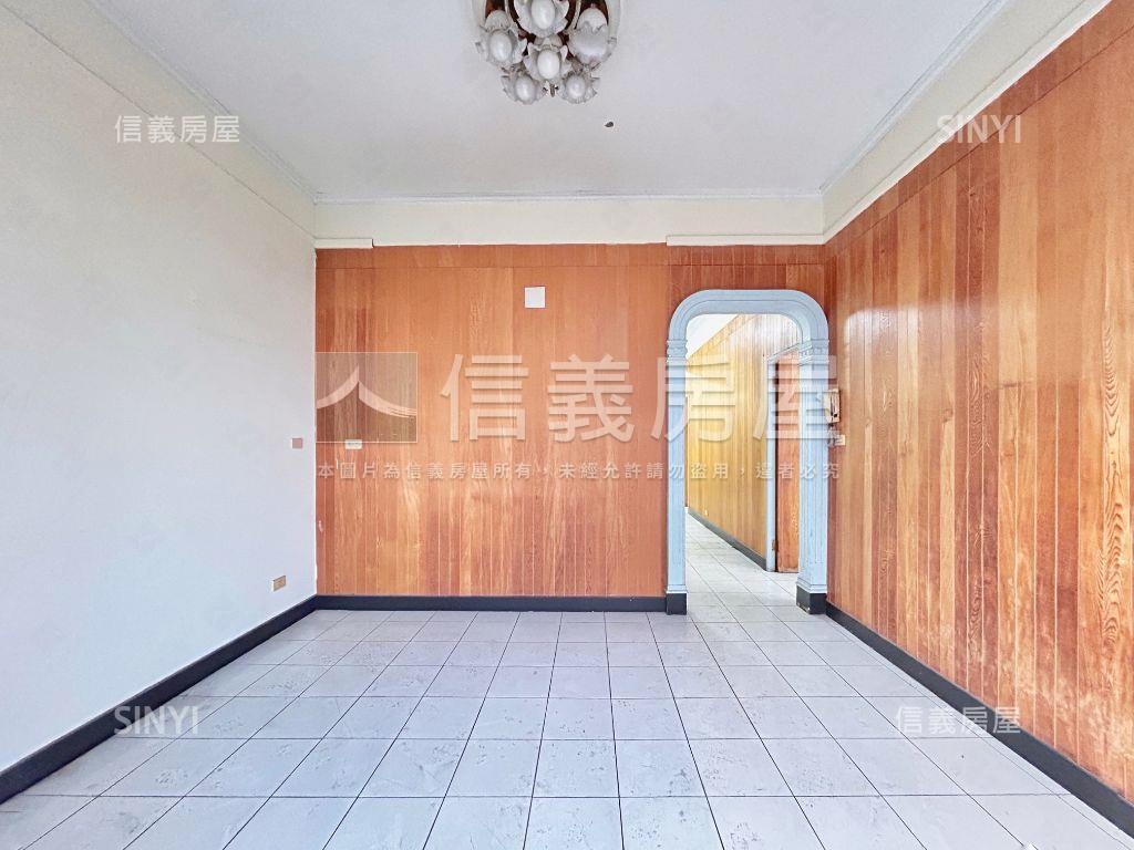 稀有釋出黃金透天廠房房屋室內格局與周邊環境