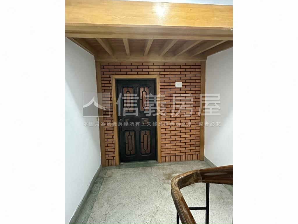 稀有克強豪大二樓房屋室內格局與周邊環境