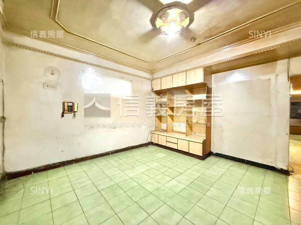 長安街二樓美寓房屋室內格局與周邊環境