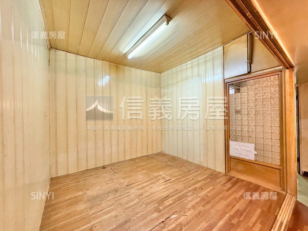 長安街二樓美寓房屋室內格局與周邊環境