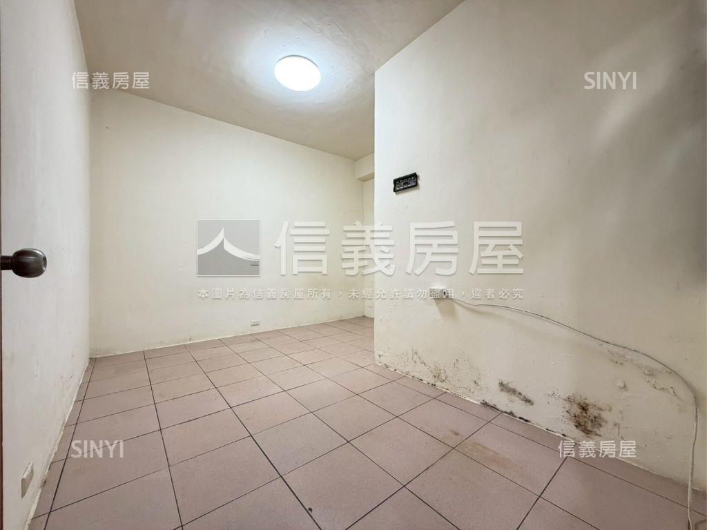 新泰邊間大空間一樓房屋室內格局與周邊環境