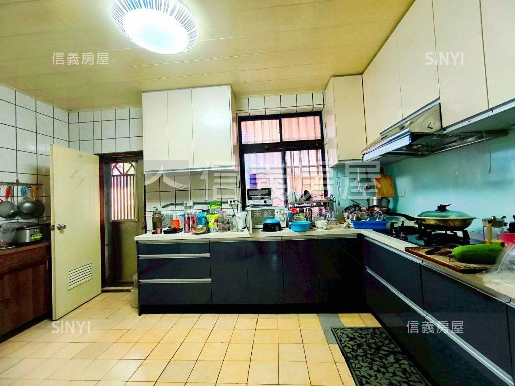 宋屋國小鄰公園美透天房屋室內格局與周邊環境