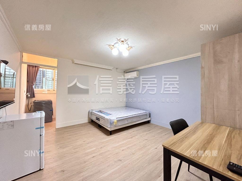 蛋黃區燙金西屯路美透套房屋室內格局與周邊環境