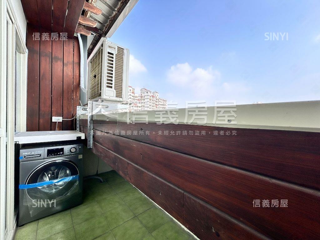 蛋黃區燙金西屯路美透套房屋室內格局與周邊環境