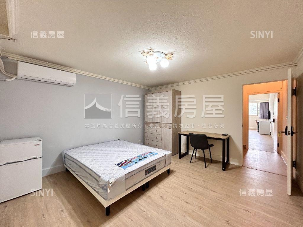 蛋黃區燙金西屯路美透套房屋室內格局與周邊環境