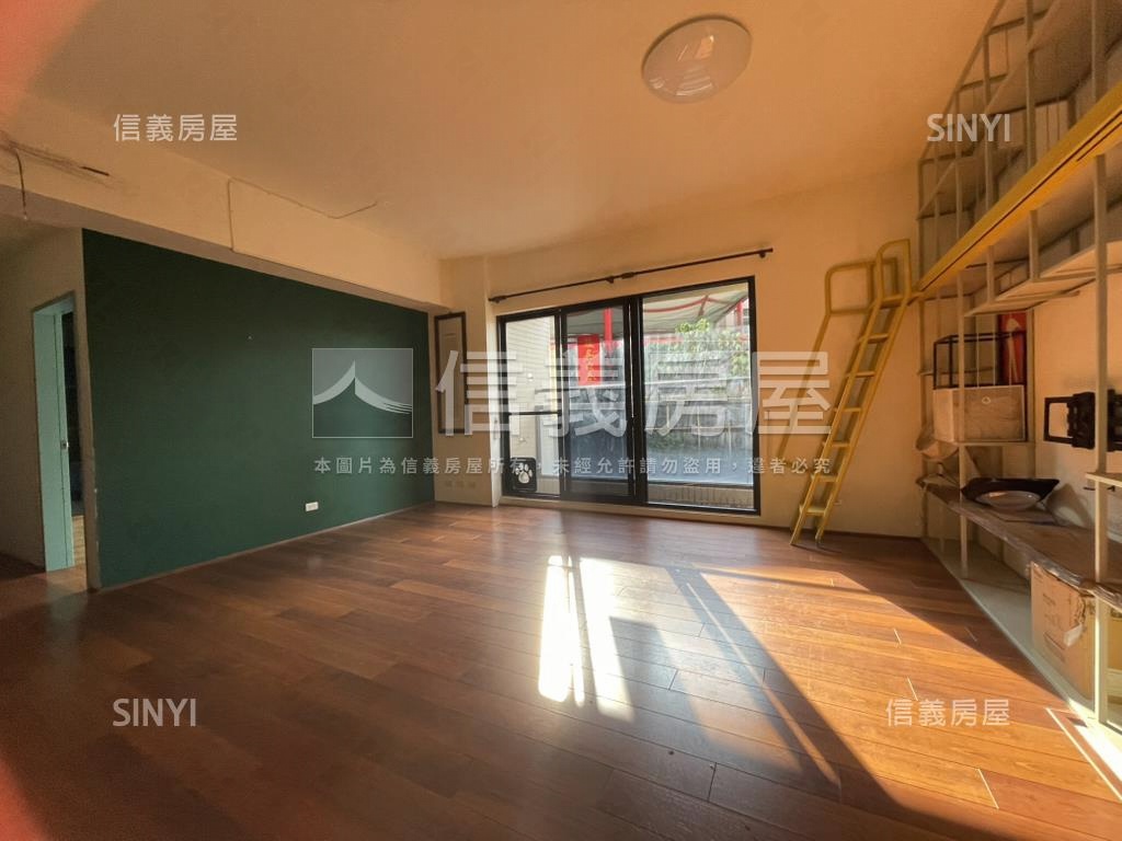 寶筑君品３房平面車位房屋室內格局與周邊環境