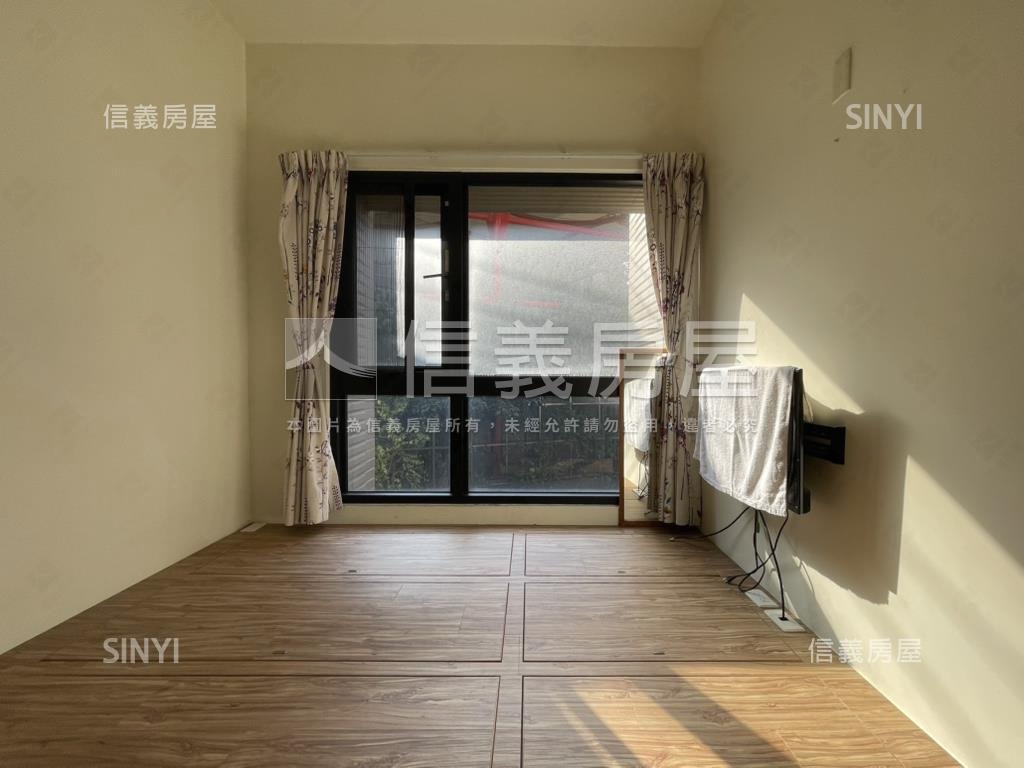 寶筑君品３房平面車位房屋室內格局與周邊環境