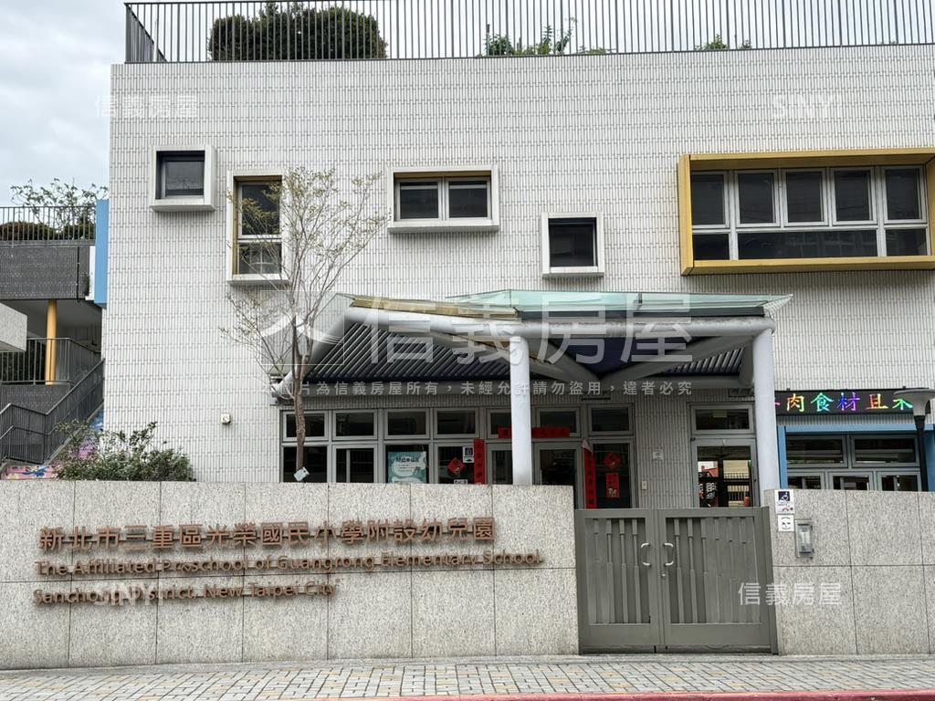 收租自用都適合。面寬一樓房屋室內格局與周邊環境