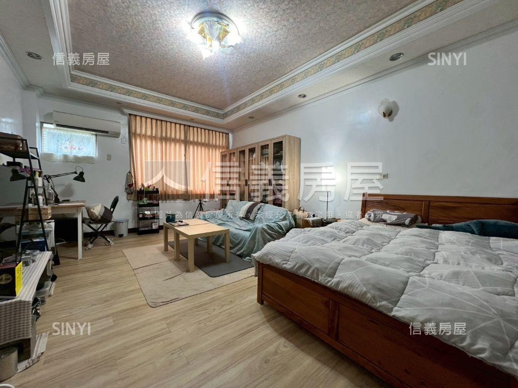 臨約８米路可店可住透房屋室內格局與周邊環境