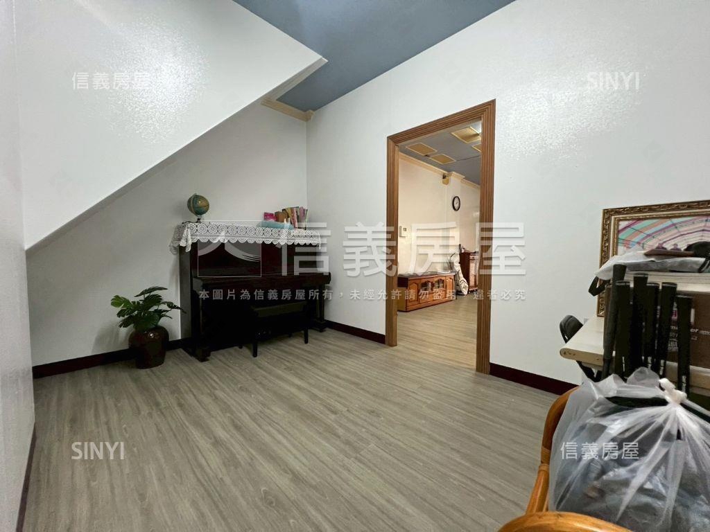 臨約８米路可店可住透房屋室內格局與周邊環境