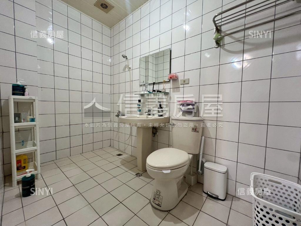 臨約８米路可店可住透房屋室內格局與周邊環境