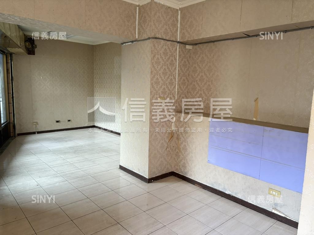低總價捷運店面房屋室內格局與周邊環境
