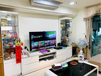 駿馬奔騰迎新年三房車位