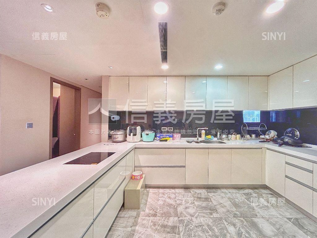 吉泰美大器甄藏居Ａ＋Ｂ房屋室內格局與周邊環境