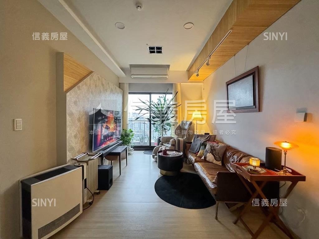 高鐵美裝潢兩房！錯過可惜房屋室內格局與周邊環境