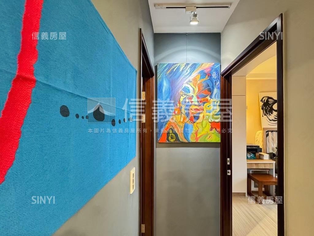 高鐵美裝潢兩房！錯過可惜房屋室內格局與周邊環境