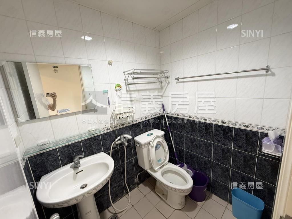 正義車站旁三房車位房屋室內格局與周邊環境