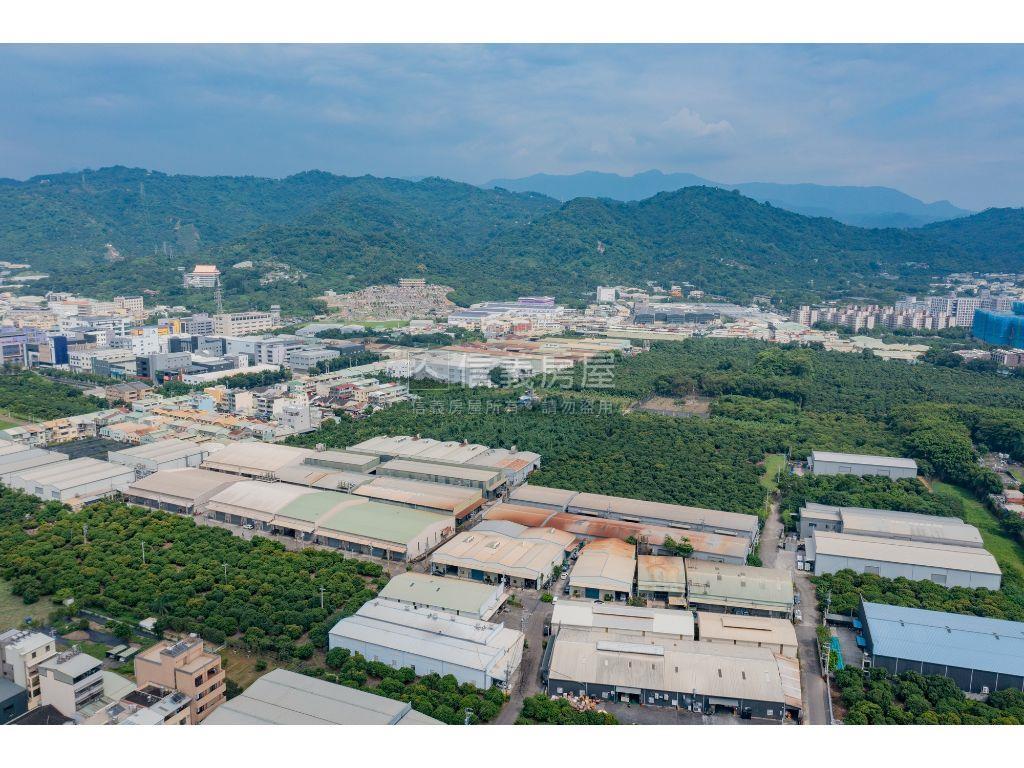 大里工業區１３８０坪廠房房屋室內格局與周邊環境