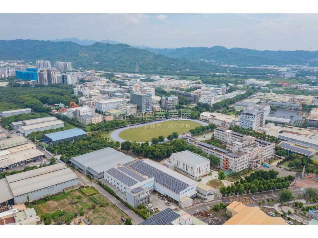 大里工業區１３８０坪廠房房屋室內格局與周邊環境