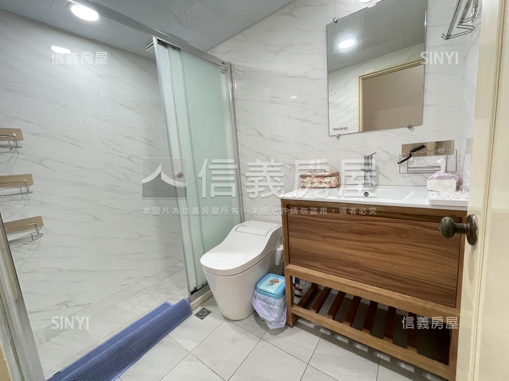 國泰庭院四房華廈房屋室內格局與周邊環境