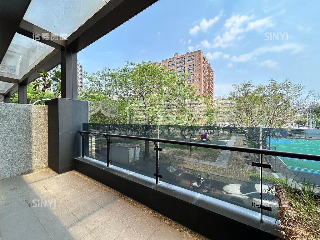 震後！面公園加建電梯別墅房屋室內格局與周邊環境