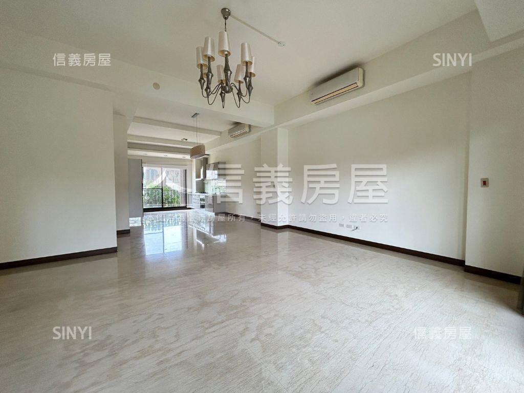 震後！面公園加建電梯別墅房屋室內格局與周邊環境