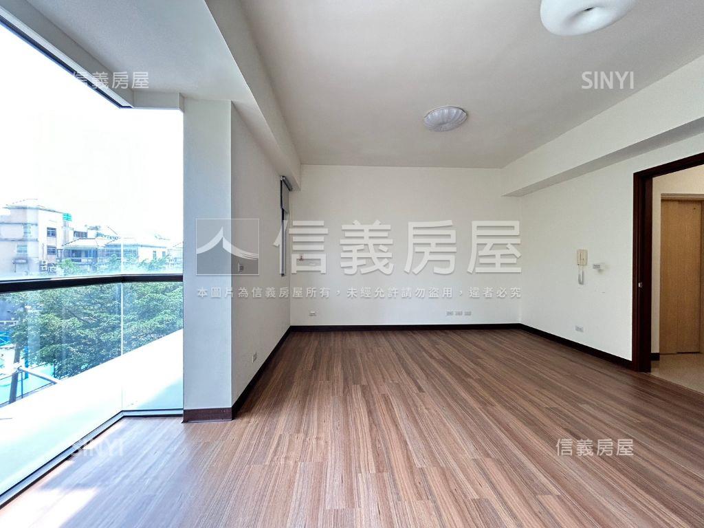 震後！面公園加建電梯別墅房屋室內格局與周邊環境