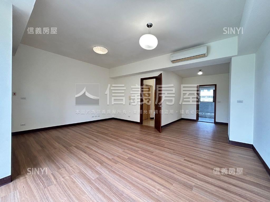 震後！面公園加建電梯別墅房屋室內格局與周邊環境