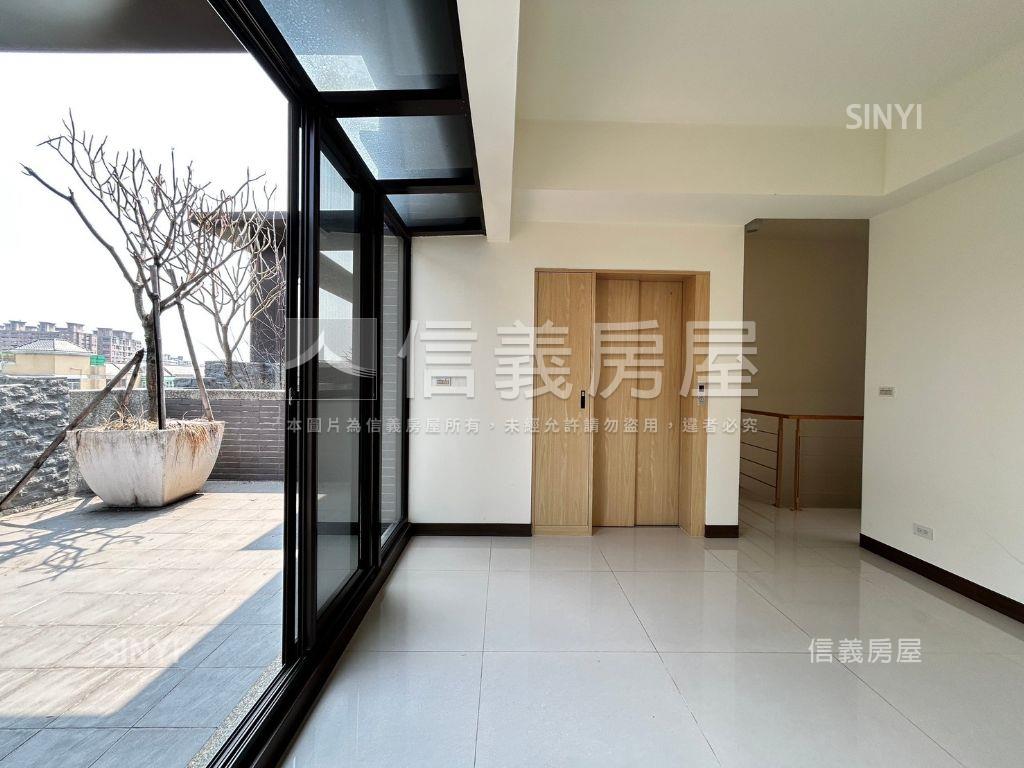 震後！面公園加建電梯別墅房屋室內格局與周邊環境