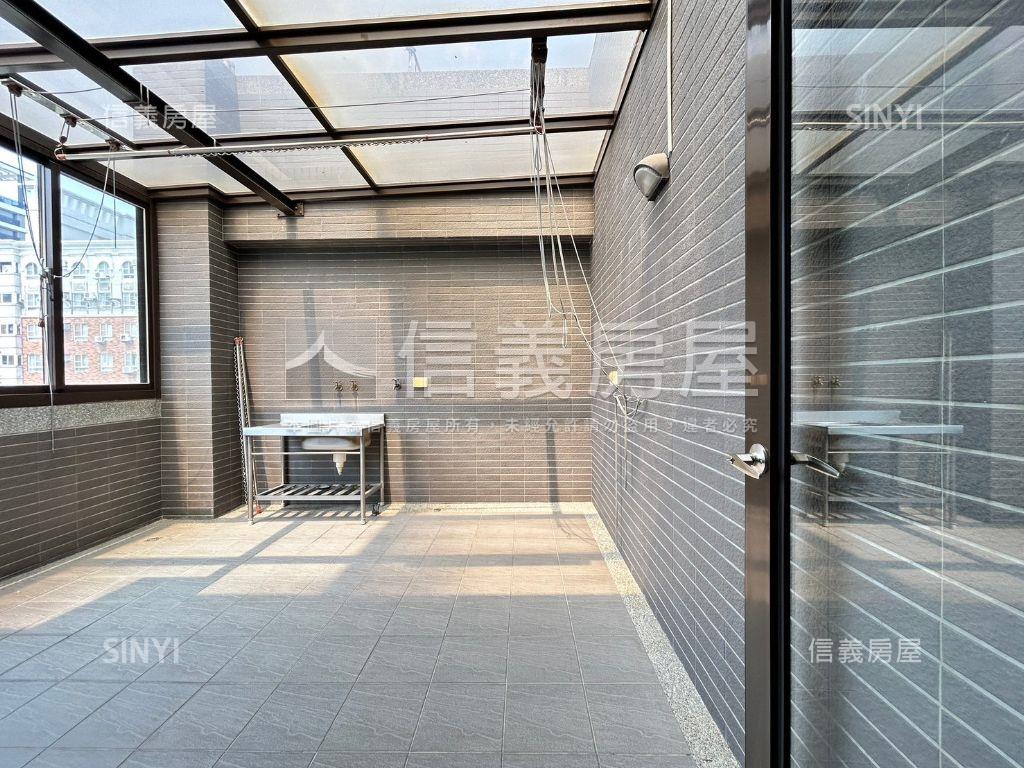 震後！面公園加建電梯別墅房屋室內格局與周邊環境