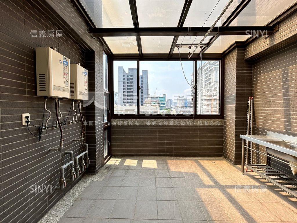 震後！面公園加建電梯別墅房屋室內格局與周邊環境