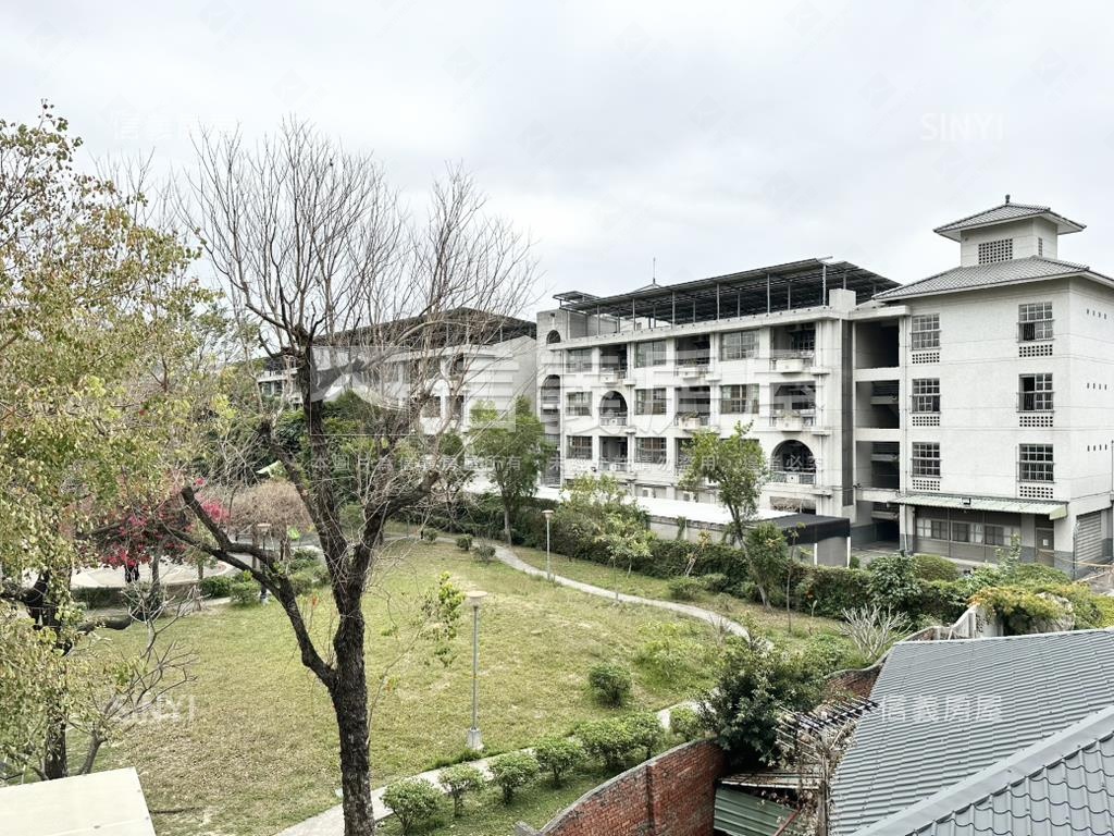 近塗城公園視野四房車位房屋室內格局與周邊環境