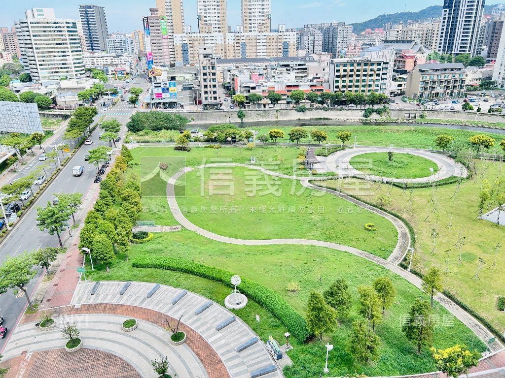 遠雄建設，景觀三房車位房屋室內格局與周邊環境