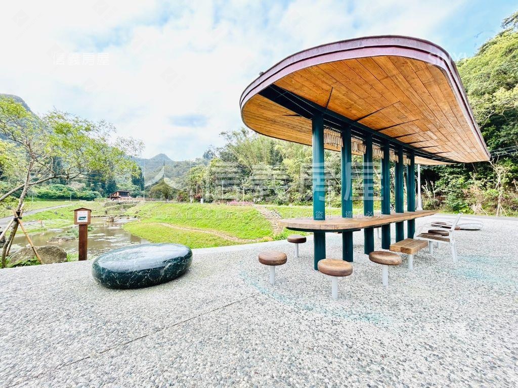 內湖捷運•翡翠森境房屋室內格局與周邊環境