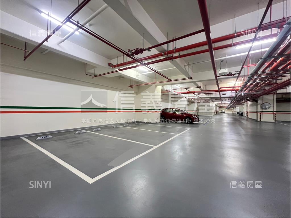 湖濱雙星臨路黃金店面房屋室內格局與周邊環境