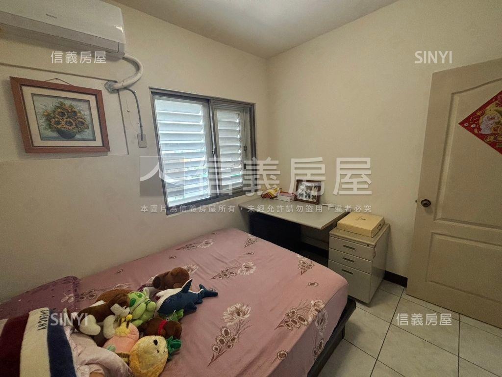 （專任）近特力屋美三房房屋室內格局與周邊環境