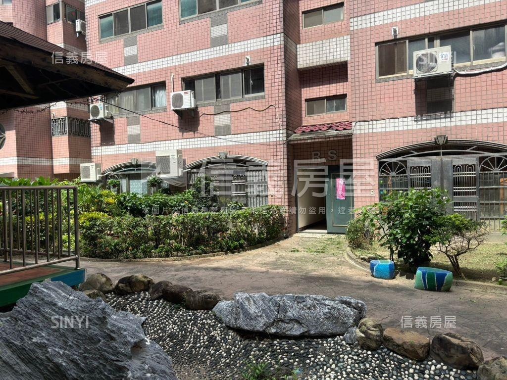 （專任）近特力屋美三房房屋室內格局與周邊環境