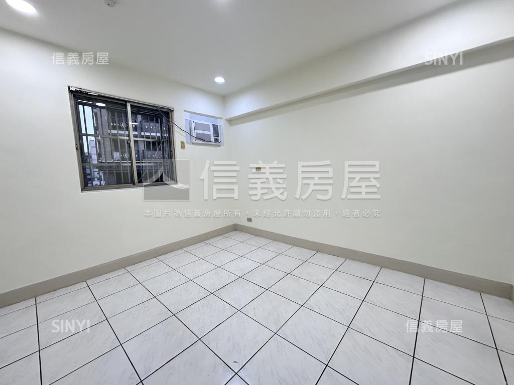 專委竹北華興３房車位房屋室內格局與周邊環境