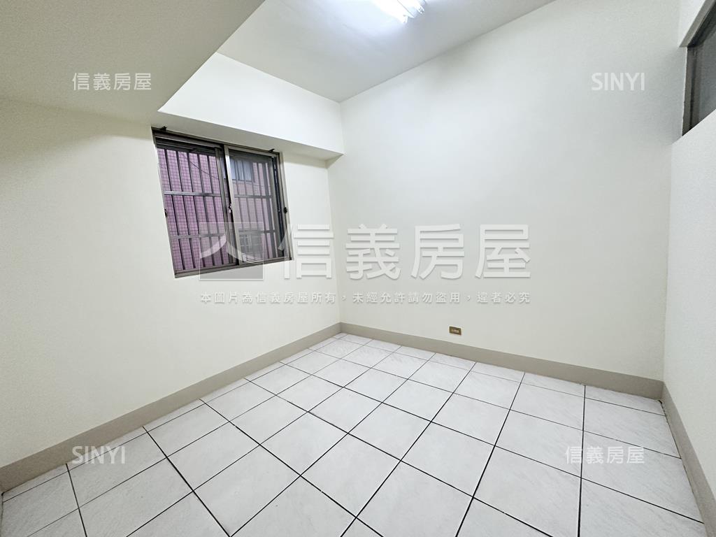專委竹北華興３房車位房屋室內格局與周邊環境