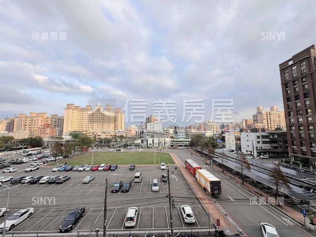 夢想之驛視野無限兩房兩衛房屋室內格局與周邊環境