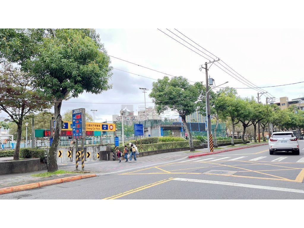 【後山埤】玉成大賞套房房屋室內格局與周邊環境