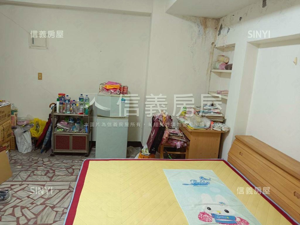 新環境優質稀有美套房房屋室內格局與周邊環境
