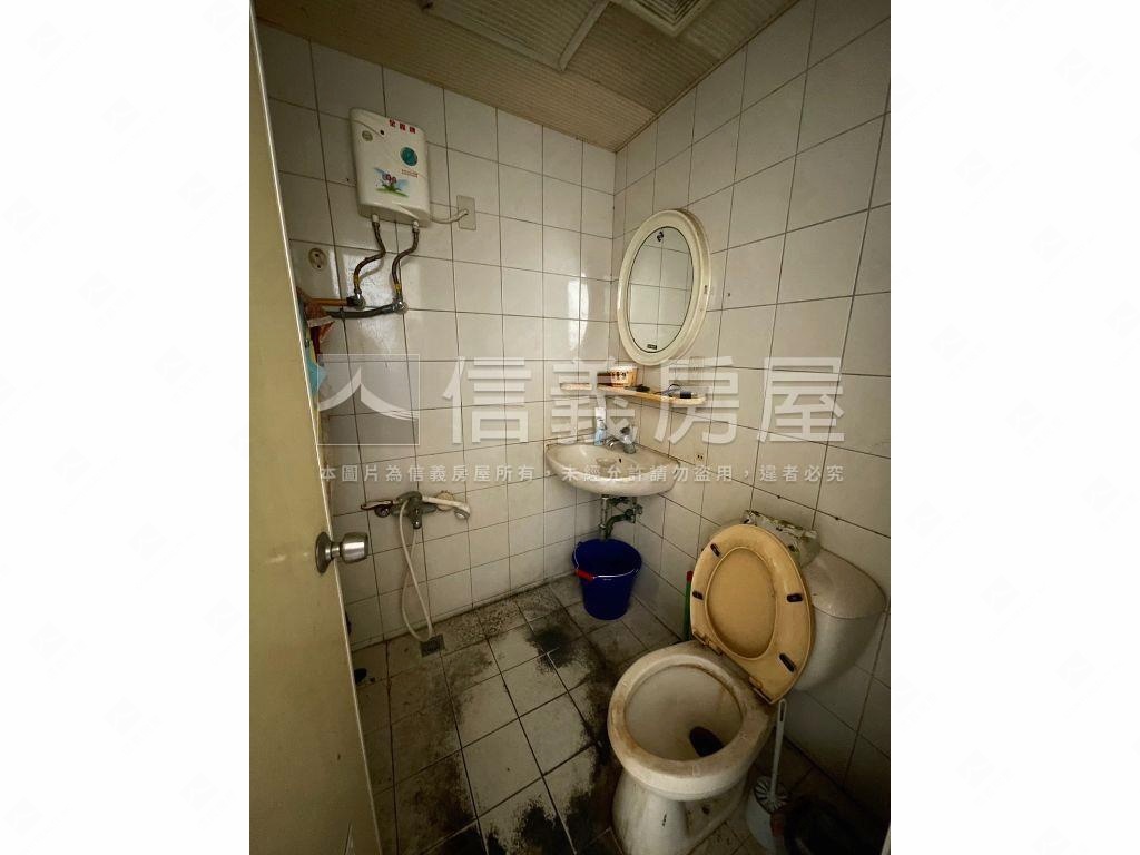 新環境優質稀有美套房房屋室內格局與周邊環境